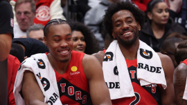 Familiar faces, new places: Grading debuts for Giannis Antetokounmpo, Kawhi Leonard, other NBA stars