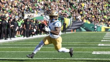 COLLEGE FOOTBALL: OCT 10 UCLA at Oregon