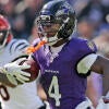 getty-zay-flowers-ravens.jpg