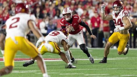 NCAA Football: Southern California at Wisconsin