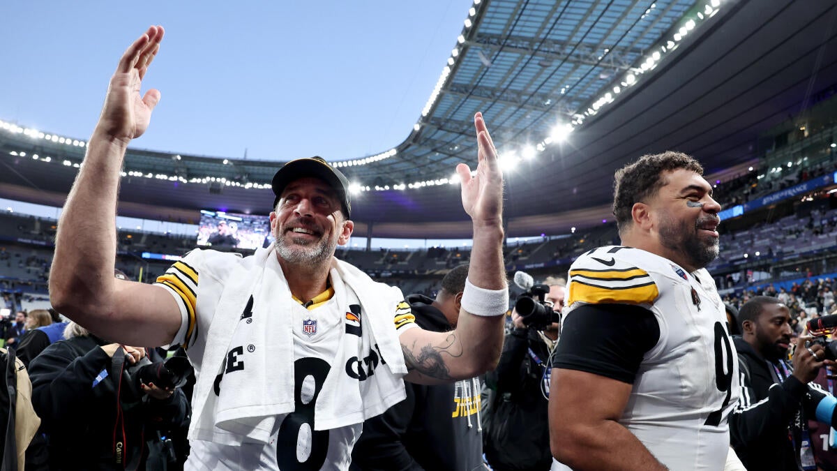Steelers' Aaron Rodgers reveals NFL once had a completely different plan for its international games, photo 2 of 2