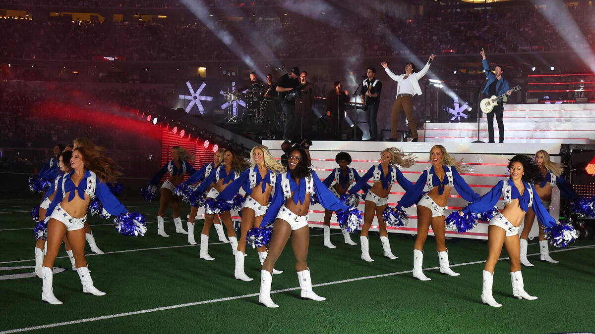 Cowboys announce halftime show artist for Thanksgiving game vs. Eagles, photo 2 of 2