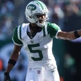 Miami Dolphins v New York Jets