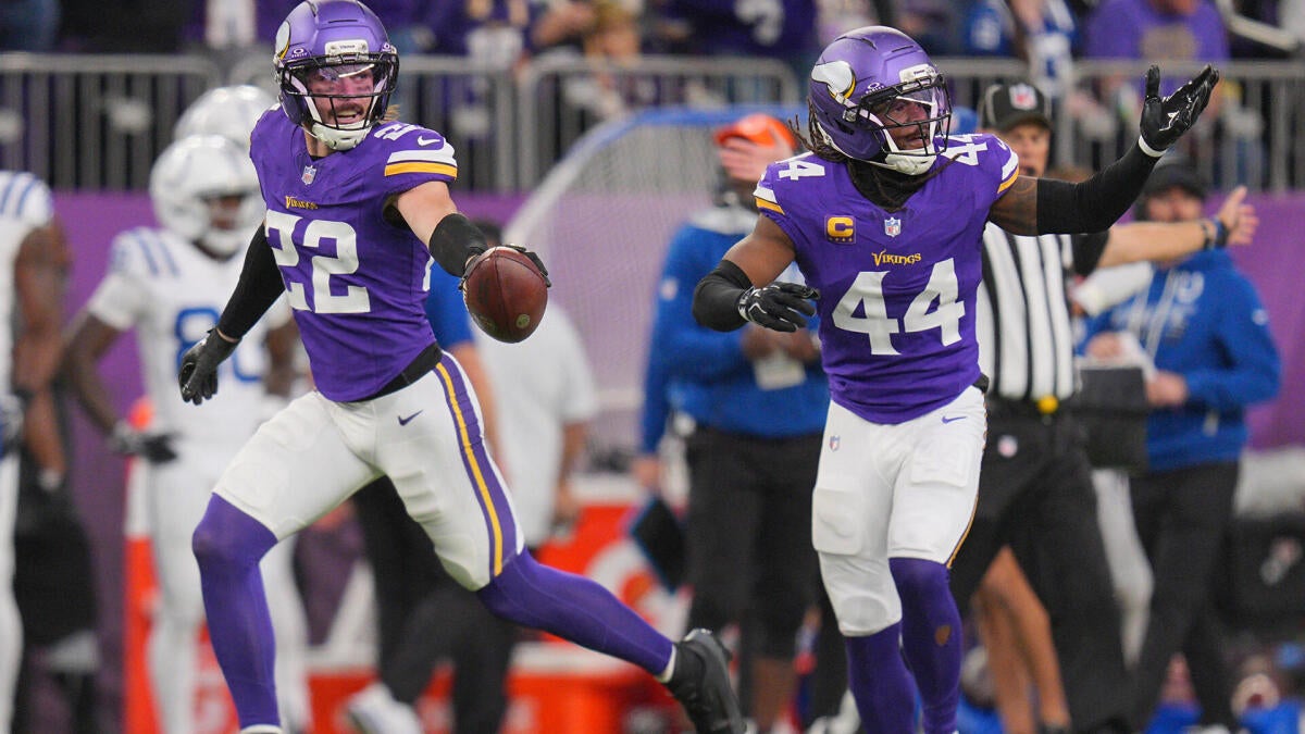 Can the Vikings actually win the Super Bowl with this offense? You're telling me there's a chance, photo 2 of 2