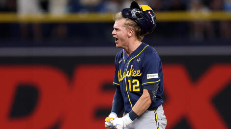 World Series: Milwaukee Brewers v Tampa Bay Rays - Game Four