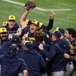 World Series: Milwaukee Brewers v Tampa Bay Rays - Game Five
